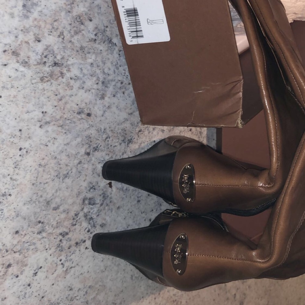 Coach Wedges
